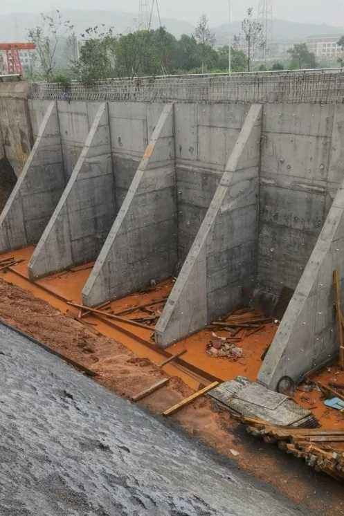 临汾隰县锚杆式挡土墙